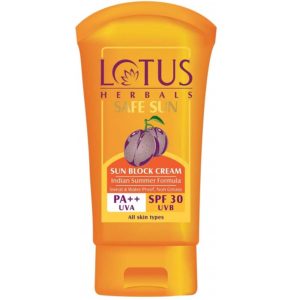 Lotus Herbals Safe Sun Block Cream (50 g)